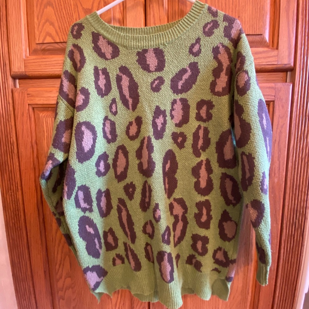 Green leopard print sweater